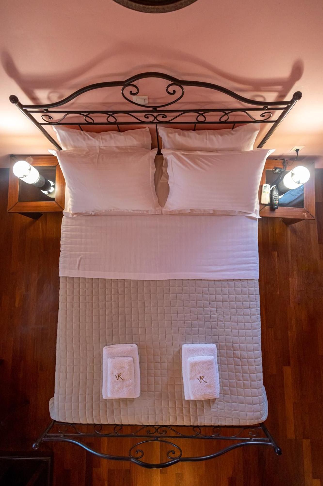 Reale - Art Luxury Villa Mytikas  Zewnętrze zdjęcie